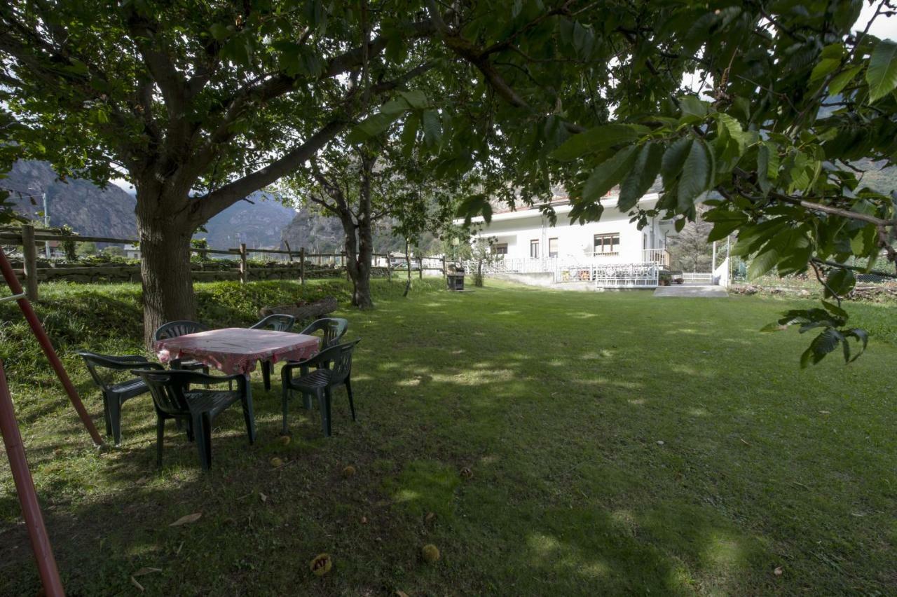 Mansarda Plein Soleil Villa Donnaz Luaran gambar
